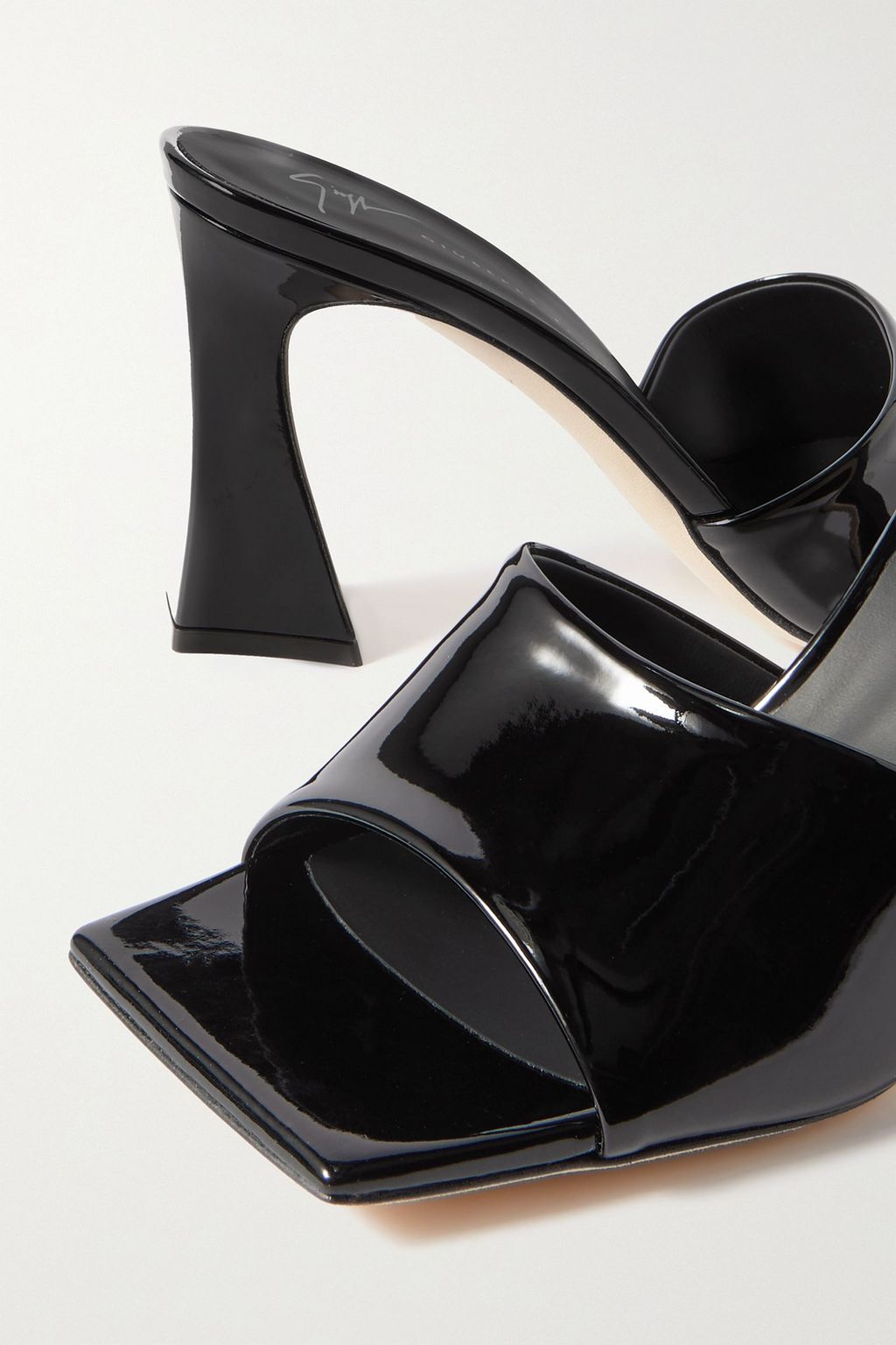 GIUSEPPE ZANOTTI Marinetti Mules aus Lackleder