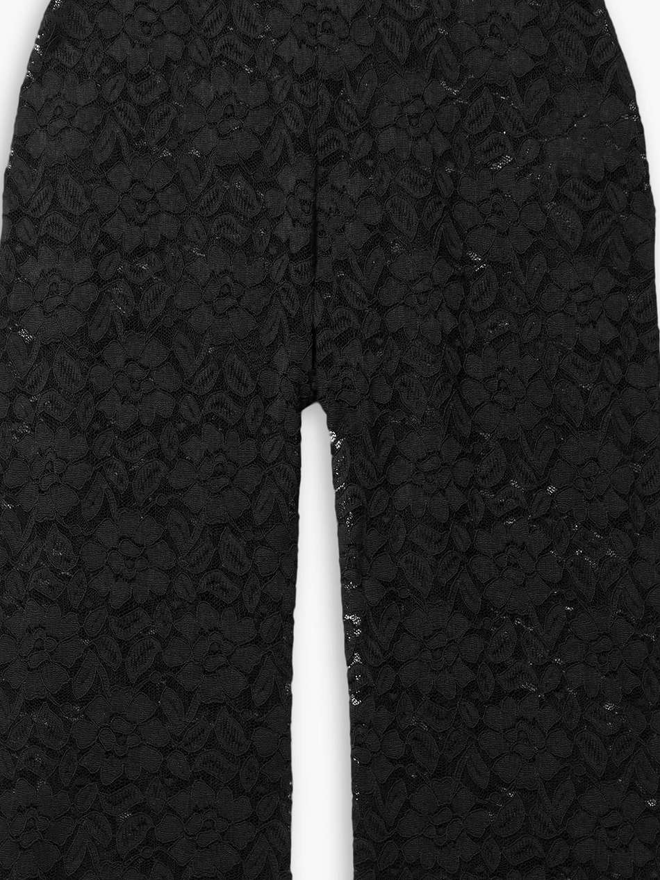 carrie corded lace shorts