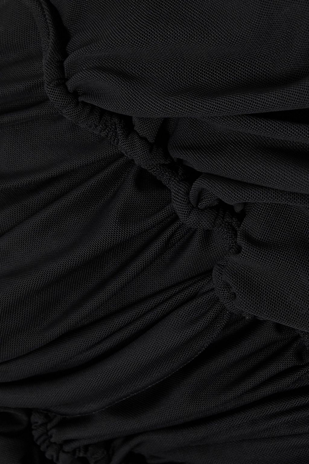 AZ FACTORY + Ester Manas فستان قصير من الشبك المطّاط بتأثير مزموم