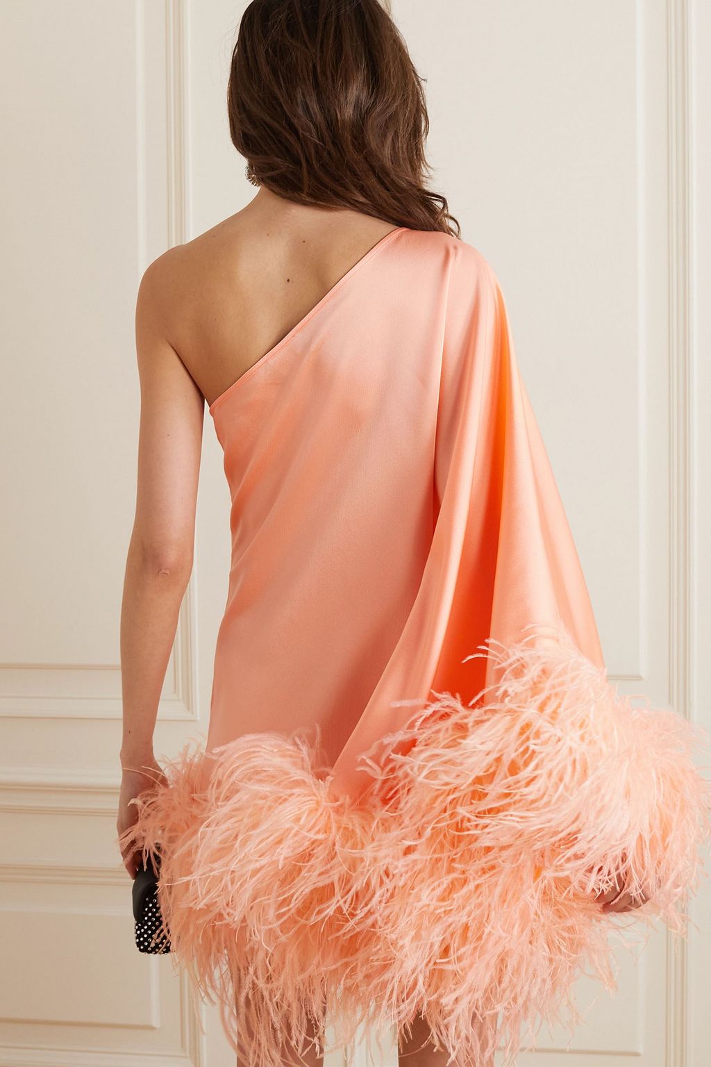 TALLER MARMO Piccolo Ubud asymmetrisches Minikleid aus Crêpe mit Federn