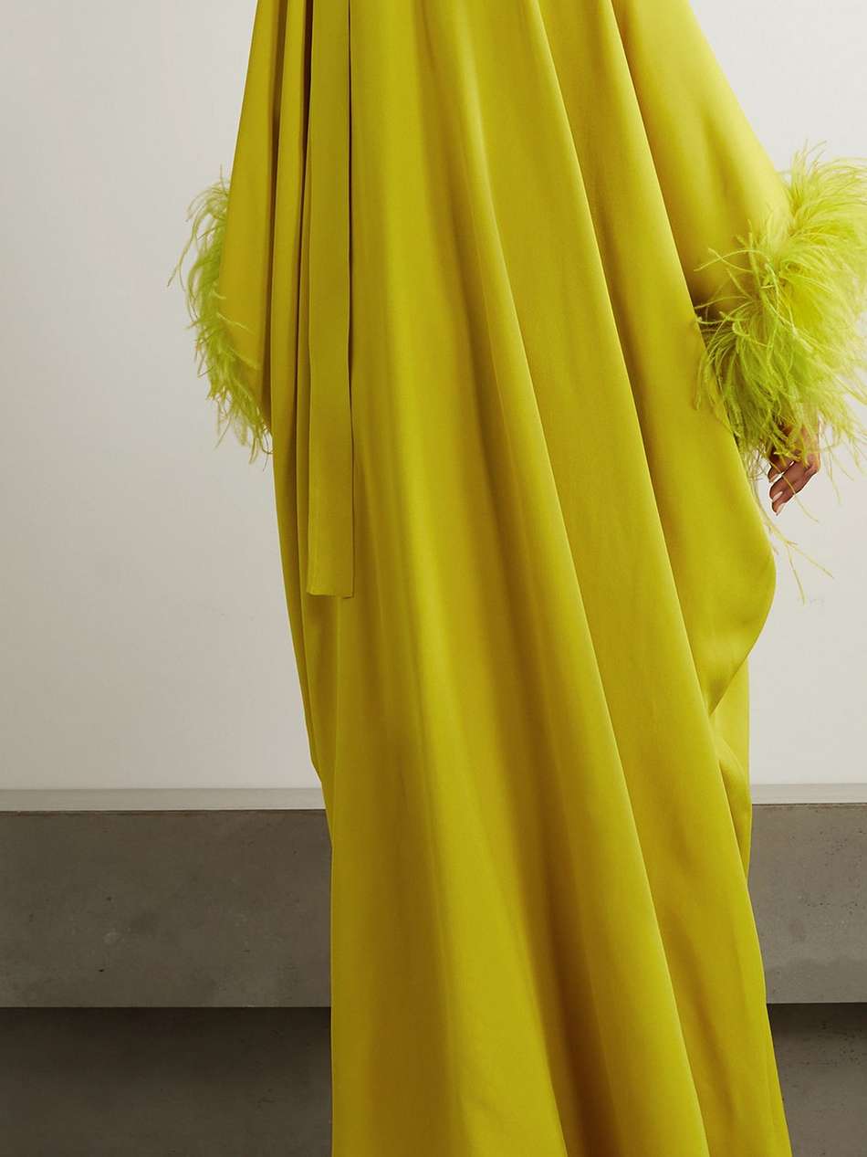 feather-trimmed crepe kaftan