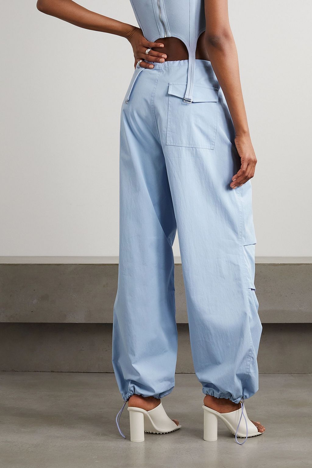 DION LEE 코튼 혼방 개버딘 카고 팬츠