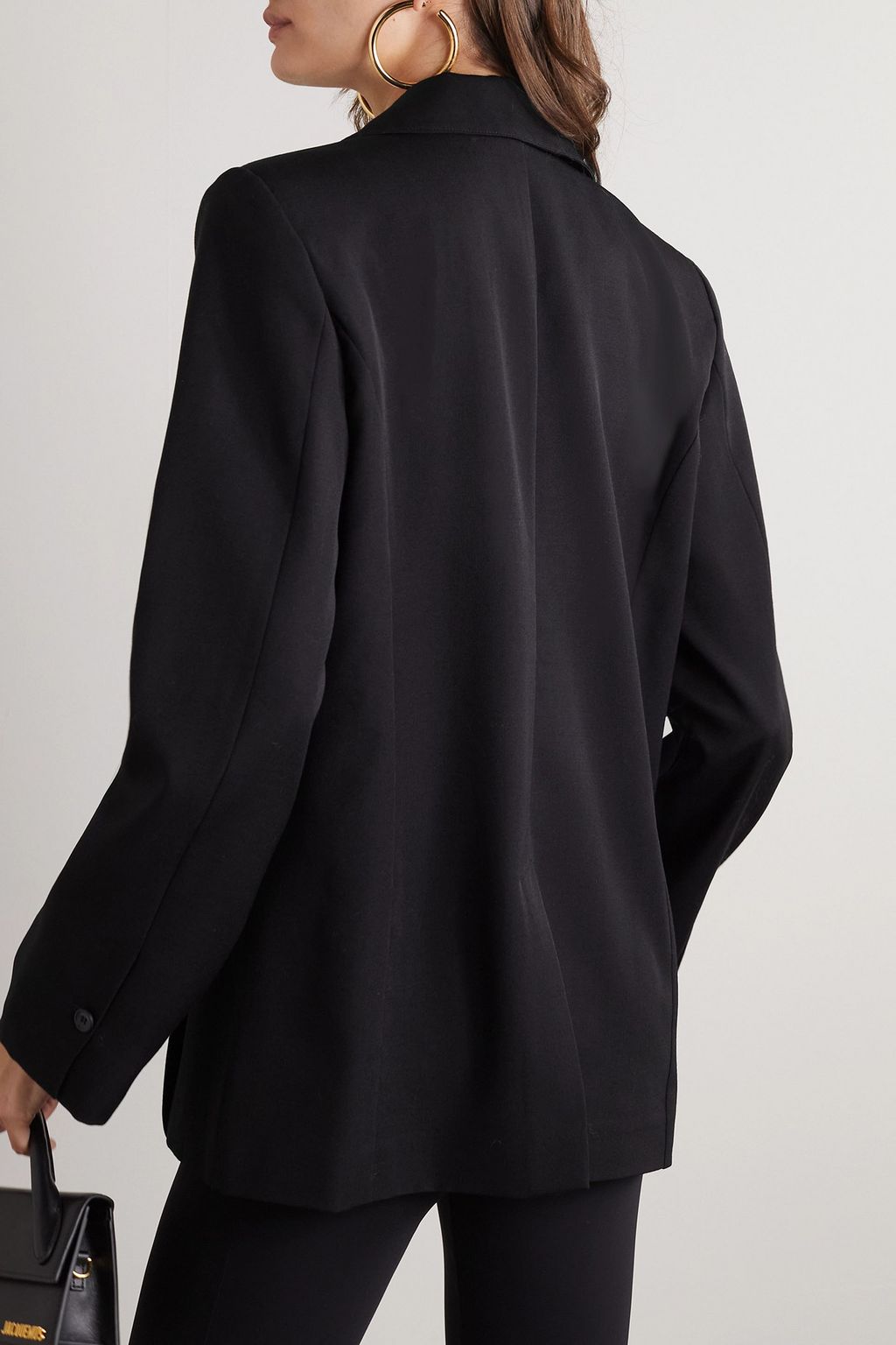 JACQUEMUS جاكيت من الصوف
