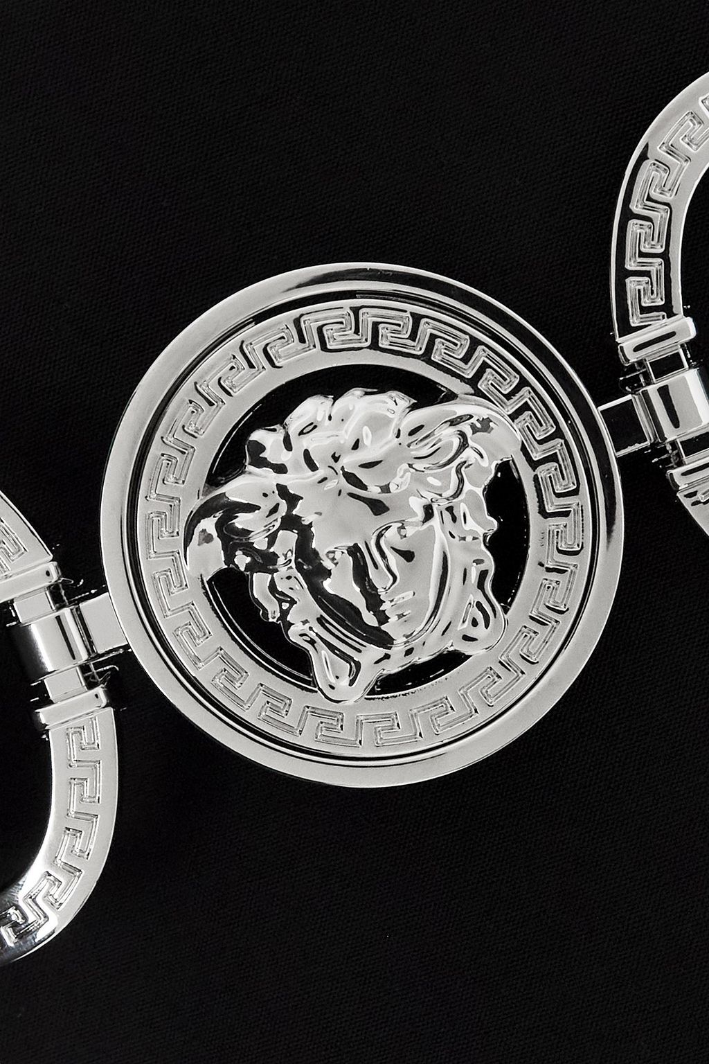 VERSACE تنورة قصيرة من صوف غران دو بودر مع حزام