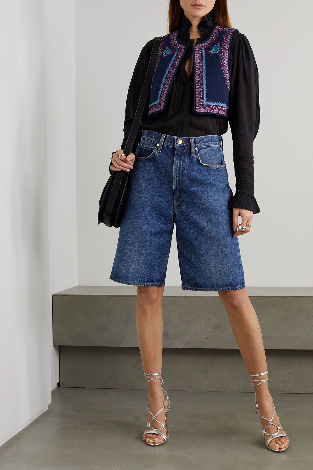 ISABEL MARANT فيست «كروز» قصير من القطن بتصميم مطرز