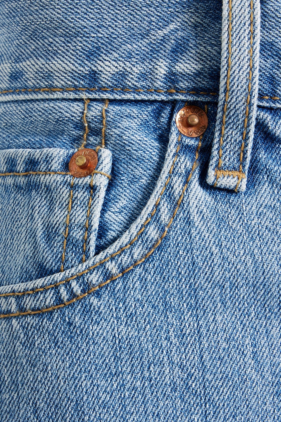 Re/done Denim Shorts In Mid Denim