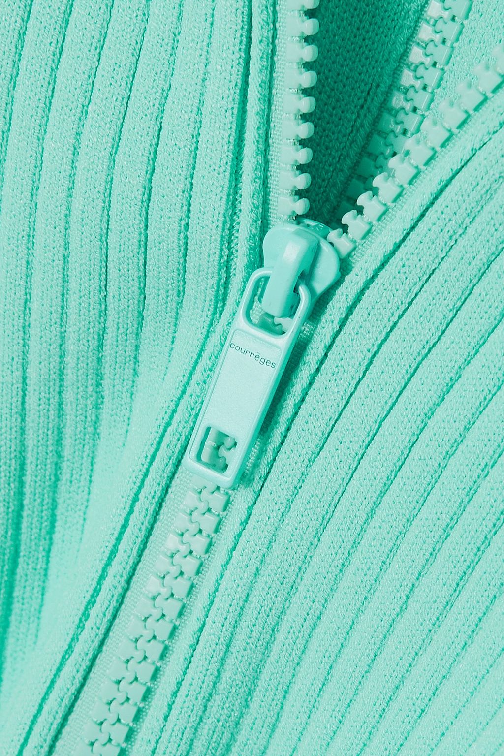 COURREGES كارديغان محاك مضلّع وبسحّابات