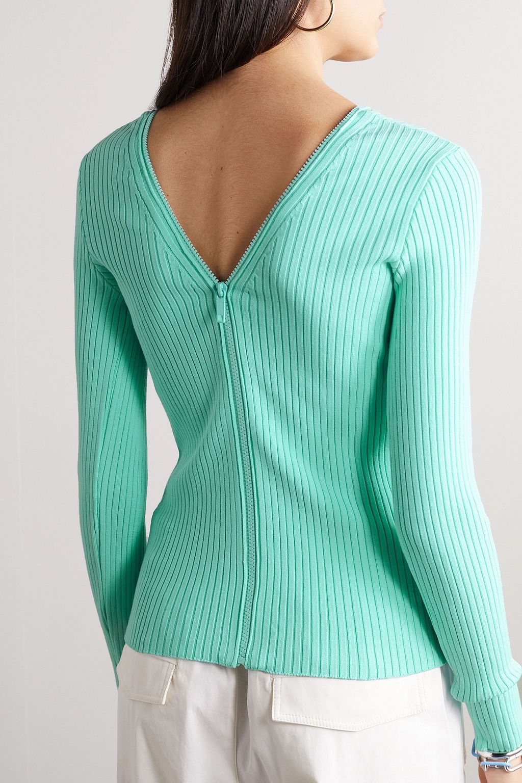 COURREGES كارديغان محاك مضلّع وبسحّابات