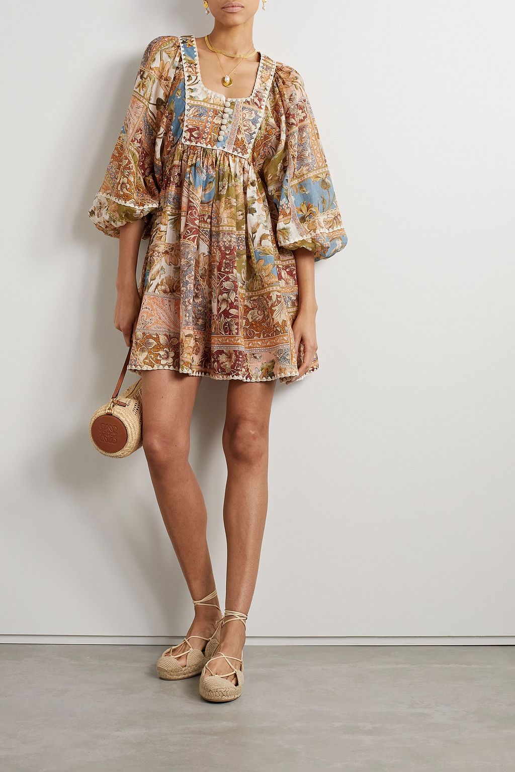 ZIMMERMANN فستان Chintz قصير من الرامي  بطبعات مع حاشية من الكروشيه