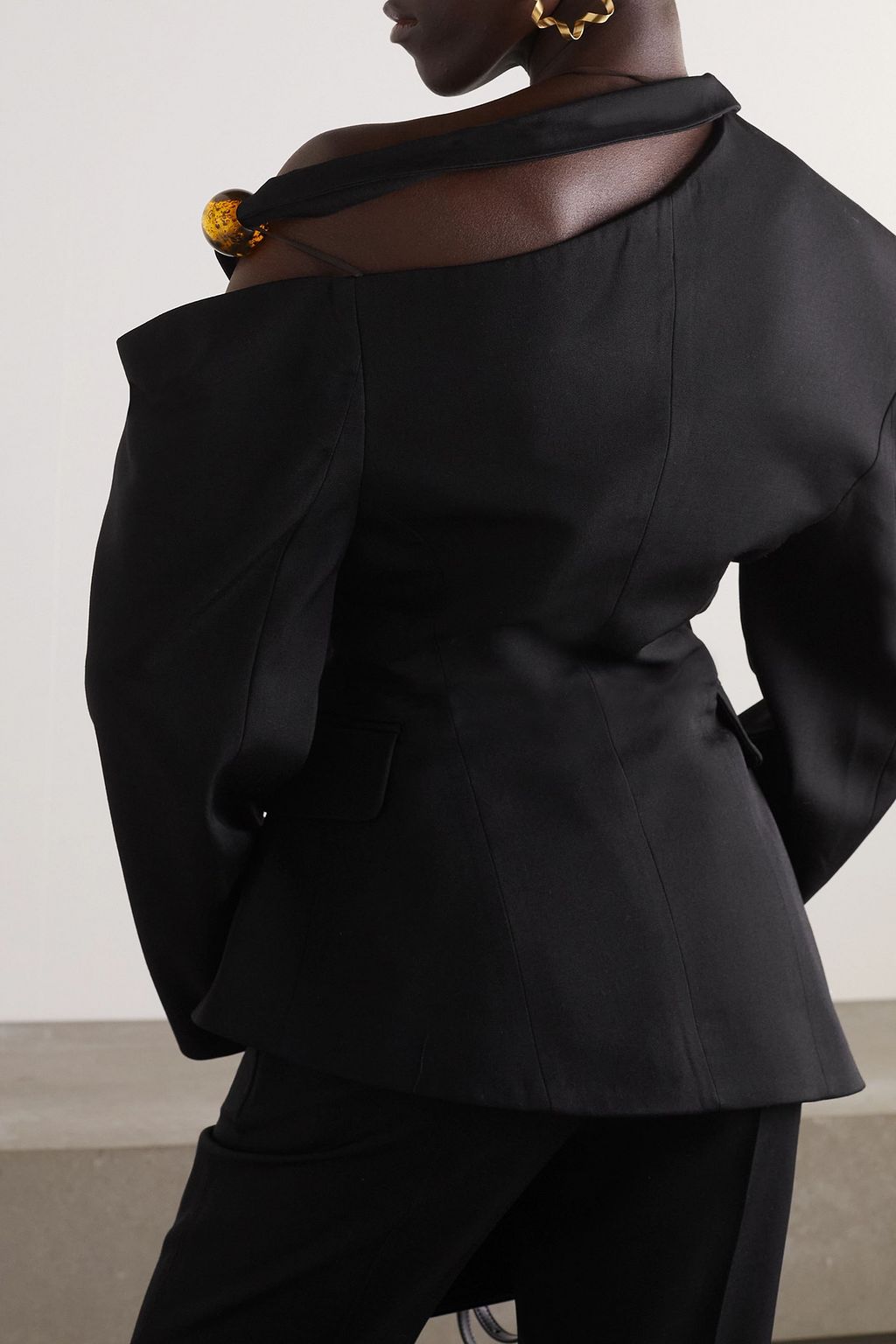 JACQUEMUS Baska asymmetric embellished grain de poudre wool blazer