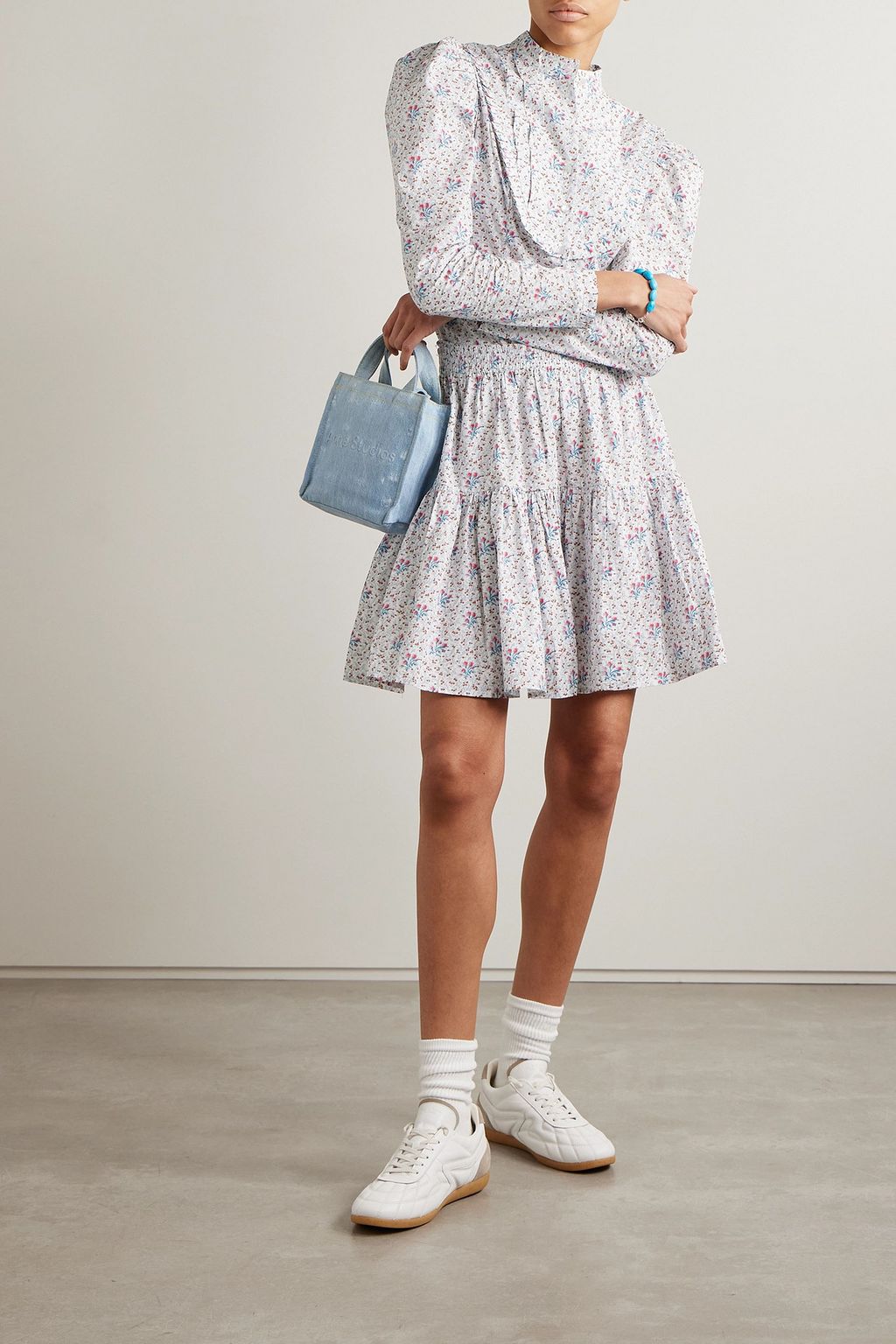 BATSHEVA X LAURA ASHLEY Laura Ashley + تنورة Amy القصيرة والمتدرّجة من قطن البوبلين بطبعة الزهور
