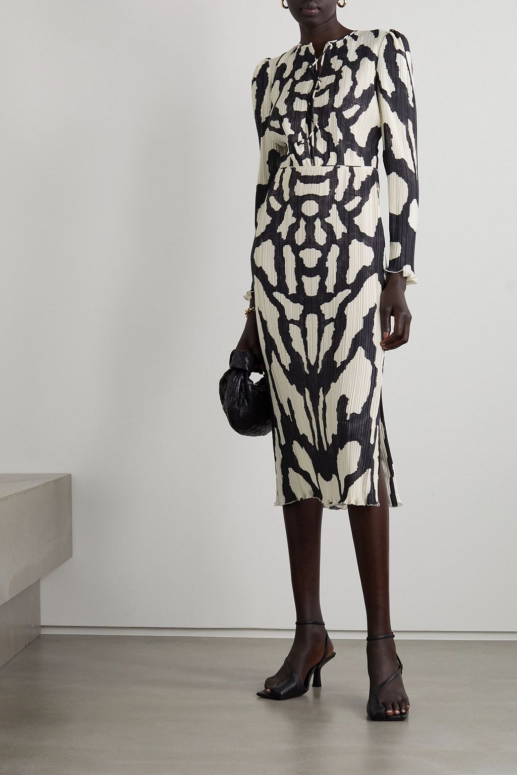 ALTUZARRA 