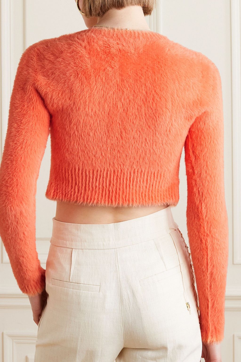 JACQUEMUS كارديغان Neve قصير من نسيج محبوك مطاط وممشط