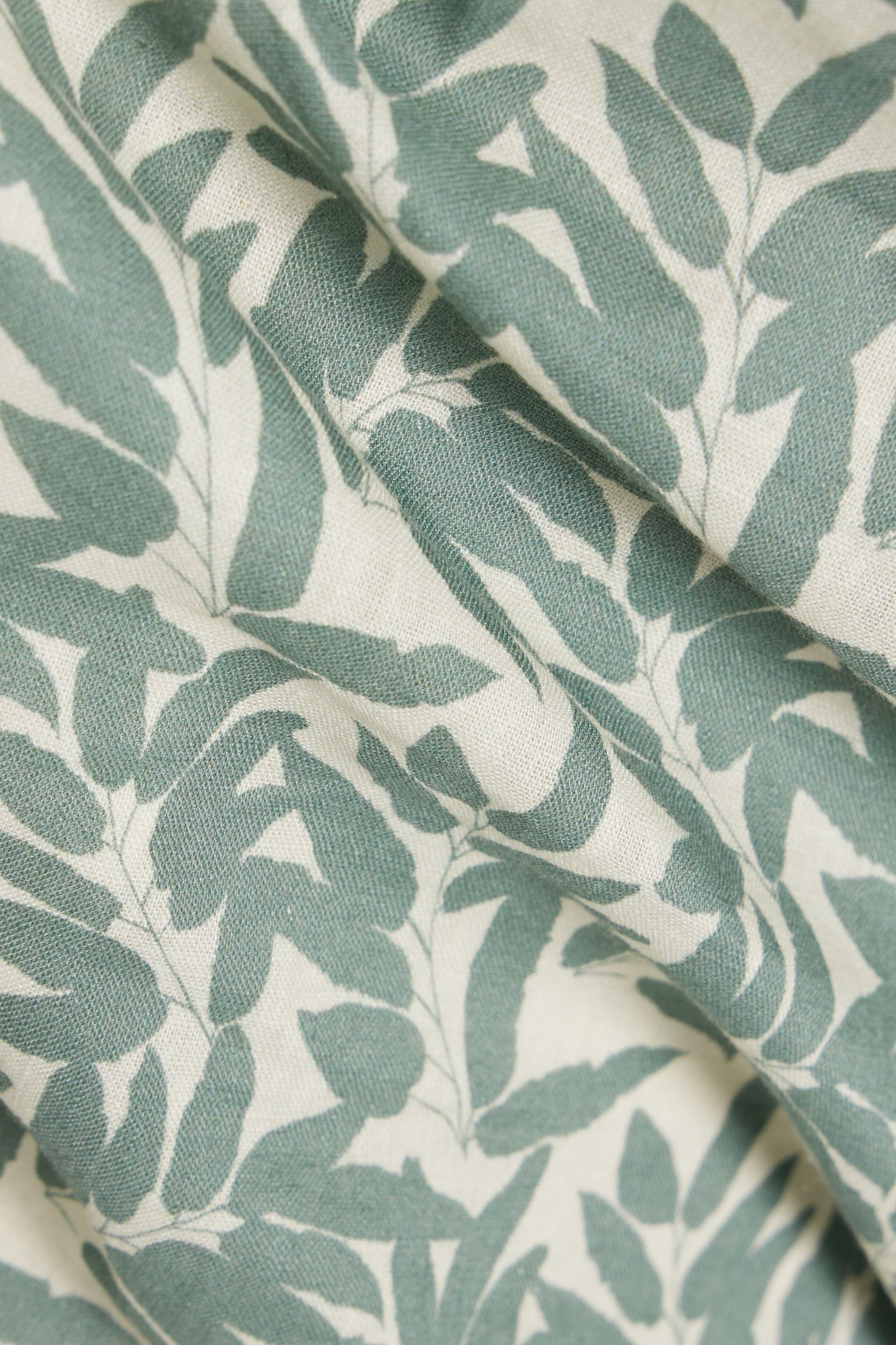 Onia Printed linen and cotton-blend shorts