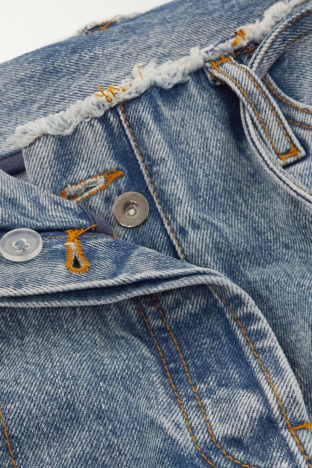 JACQUEMUS جينز Le de Nîmes Caraco من دنيم عضوي بأرجل واسعة وخصر عالٍ وحزام