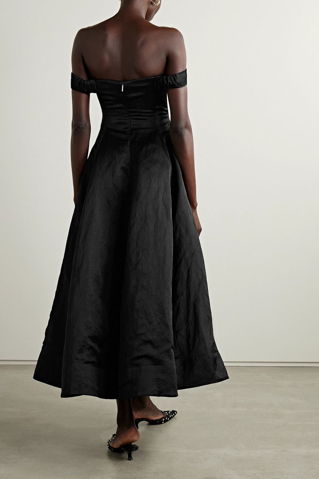 JASON WU COLLECTION فستان سهرة بحمالات متدلية من الساتين المجعد