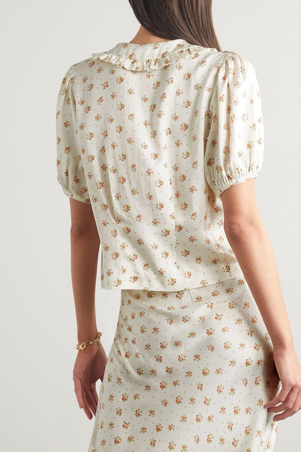 DÔEN Bel ruffled floral-print silk-charmeuse blouse