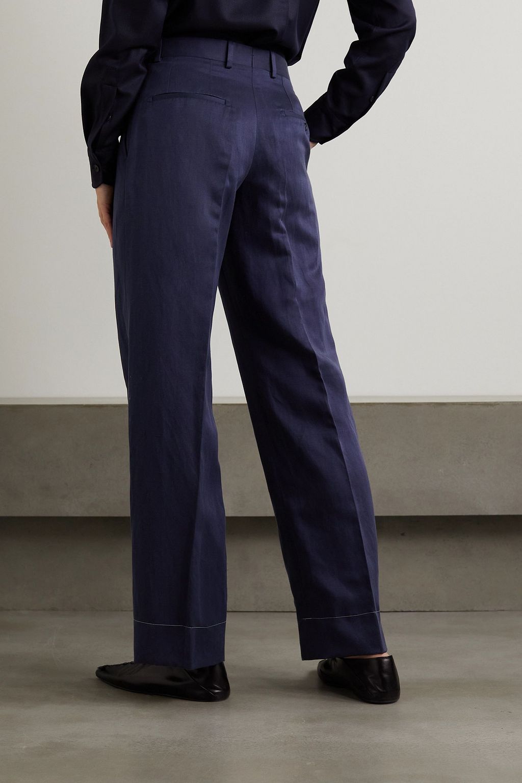 BRIONI 플리츠 실크 리넨 혼방 트윌 스트레이트 팬츠