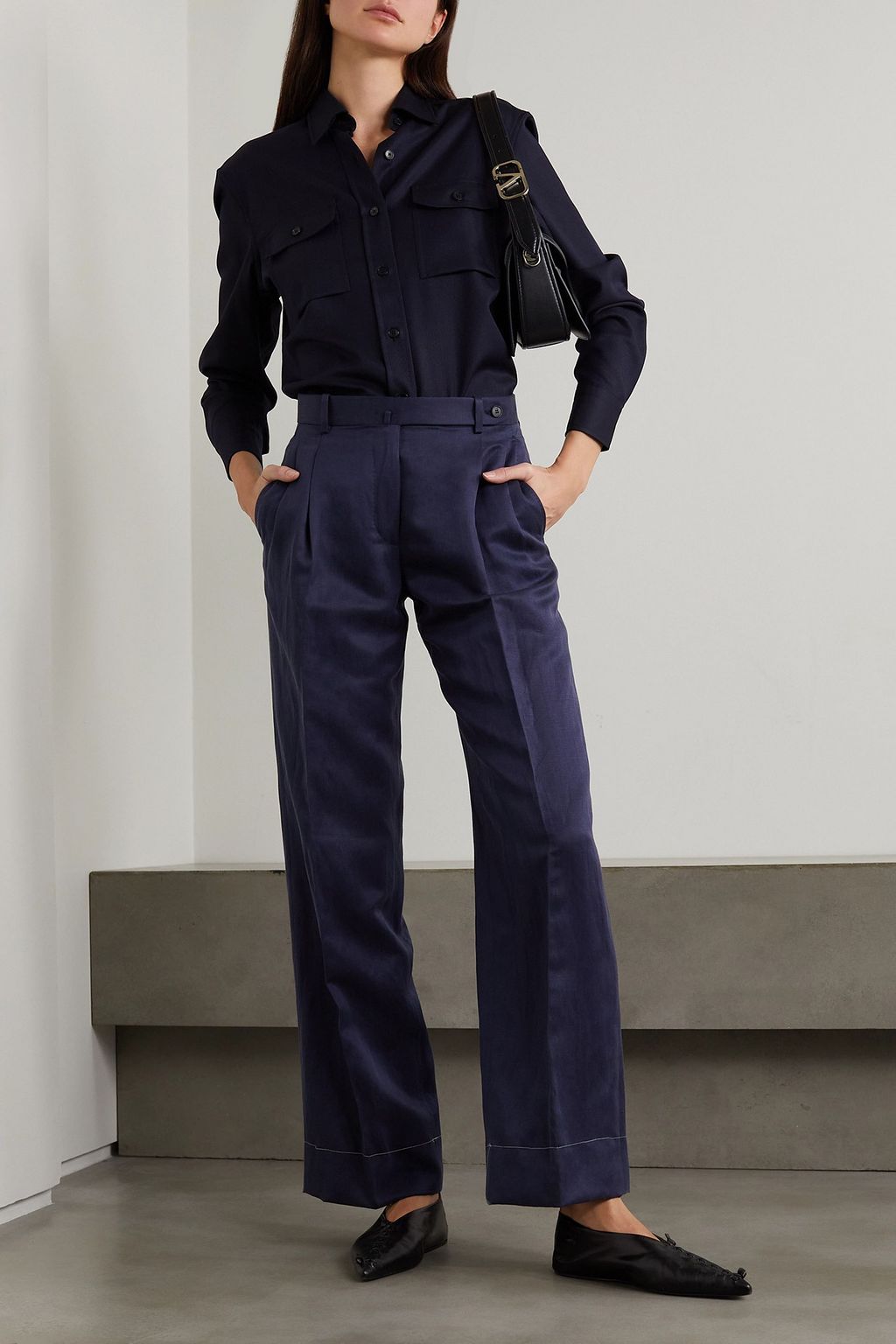 BRIONI 플리츠 실크 리넨 혼방 트윌 스트레이트 팬츠