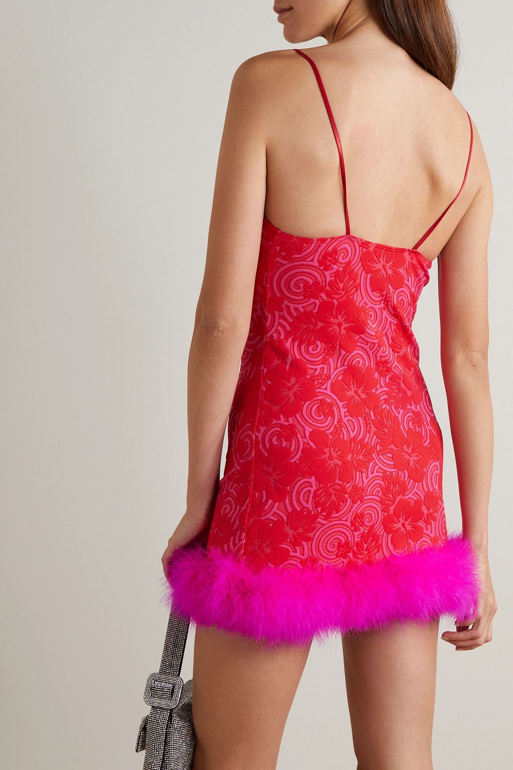LESLIE AMON Laurie Minikleid aus Jacquard-Strick mit Stretch-Anteil und Federn