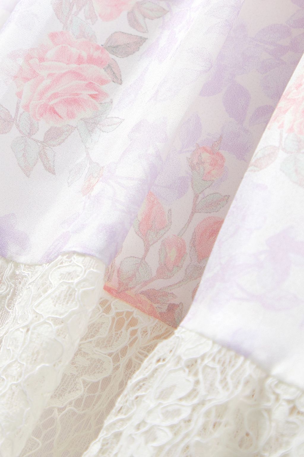 LOVESHACKFANCY シルクサテン マキシワンピース レーストリム フローラルプリント
