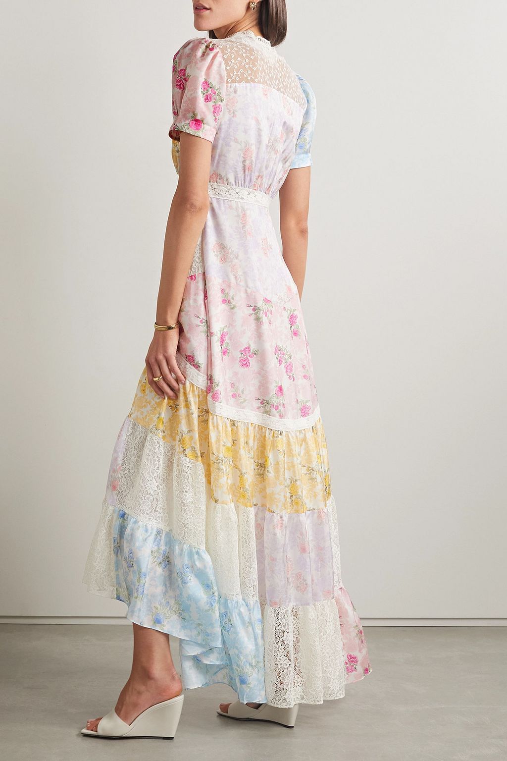 LOVESHACKFANCY シルクサテン マキシワンピース レーストリム フローラルプリント