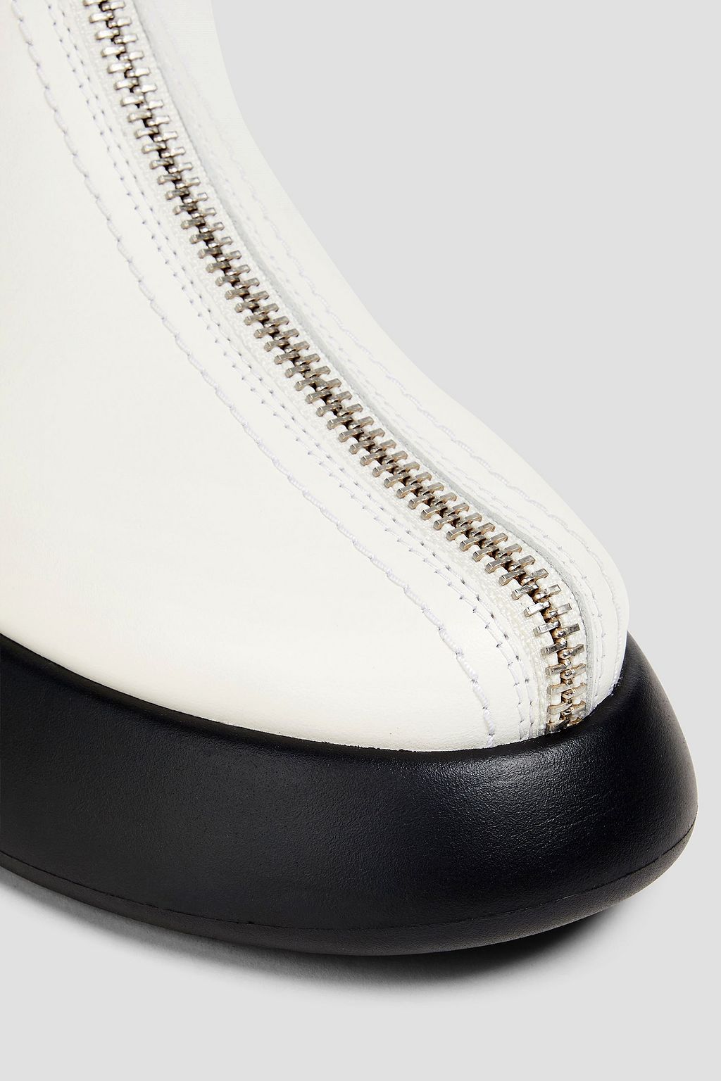 3.1 PHILLIP LIM بوت بطول الكاحل "ميرسر" من الجلد