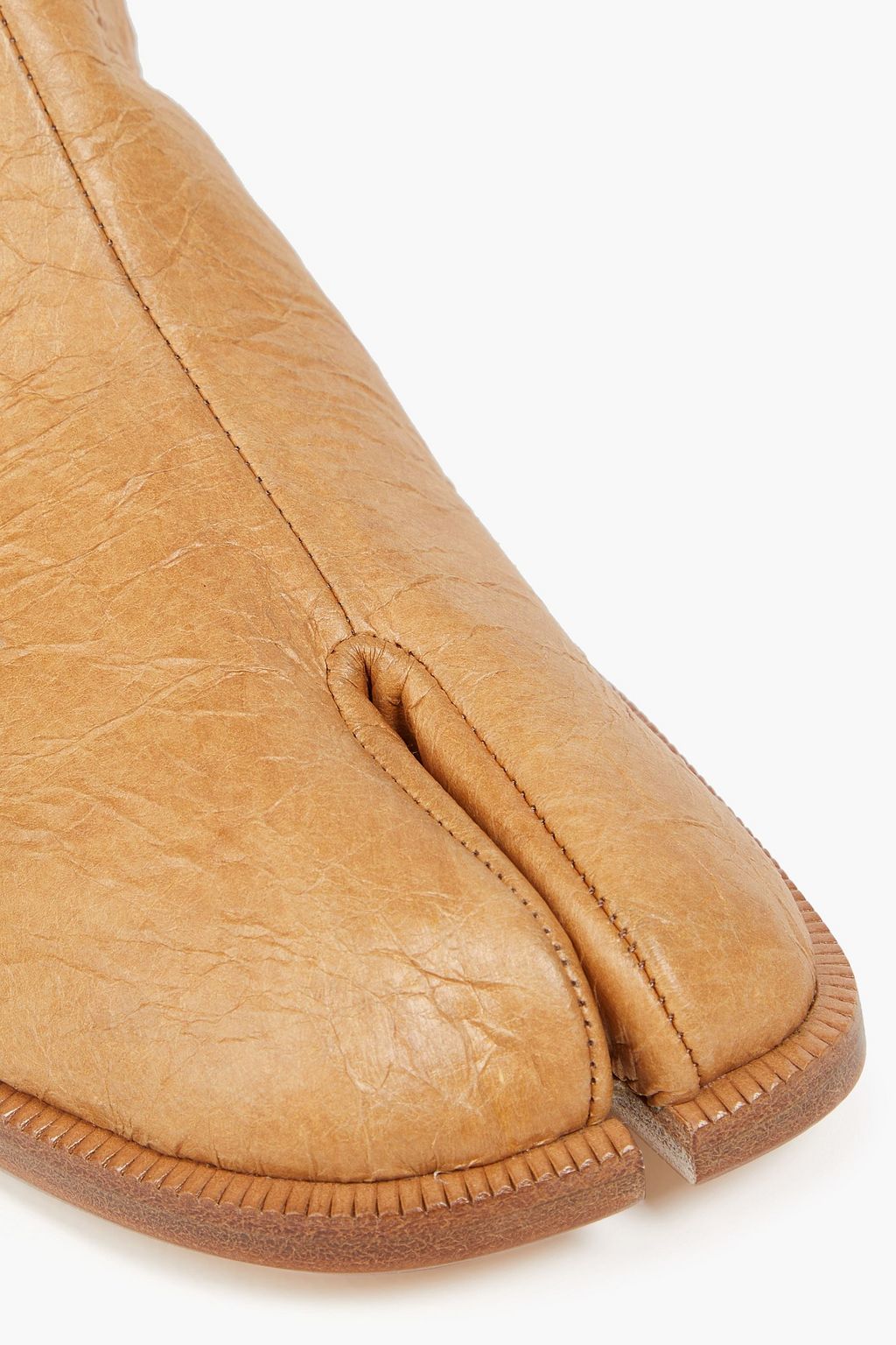 MAISON MARGIELA بوت تشيلسي Tabi مصنوع من الجلد الصناعي المجعد