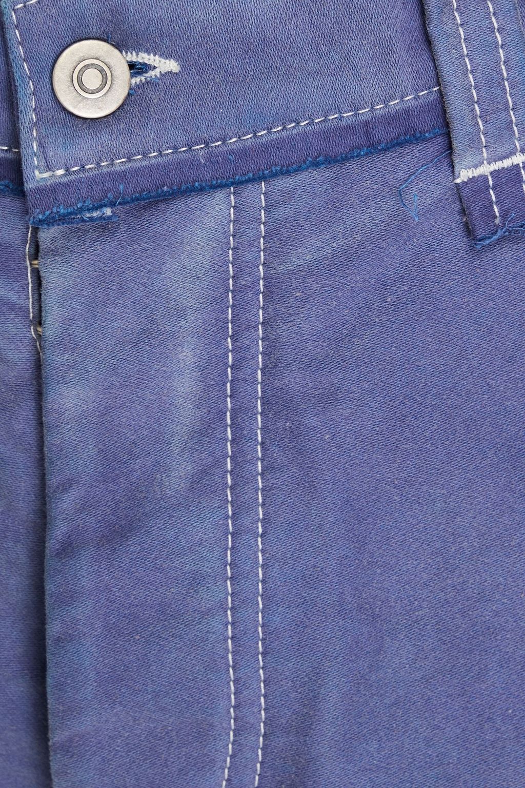 MAISON MARGIELA جينز بأرجل واسعة وخصر عالٍ وبحافات منسّلة