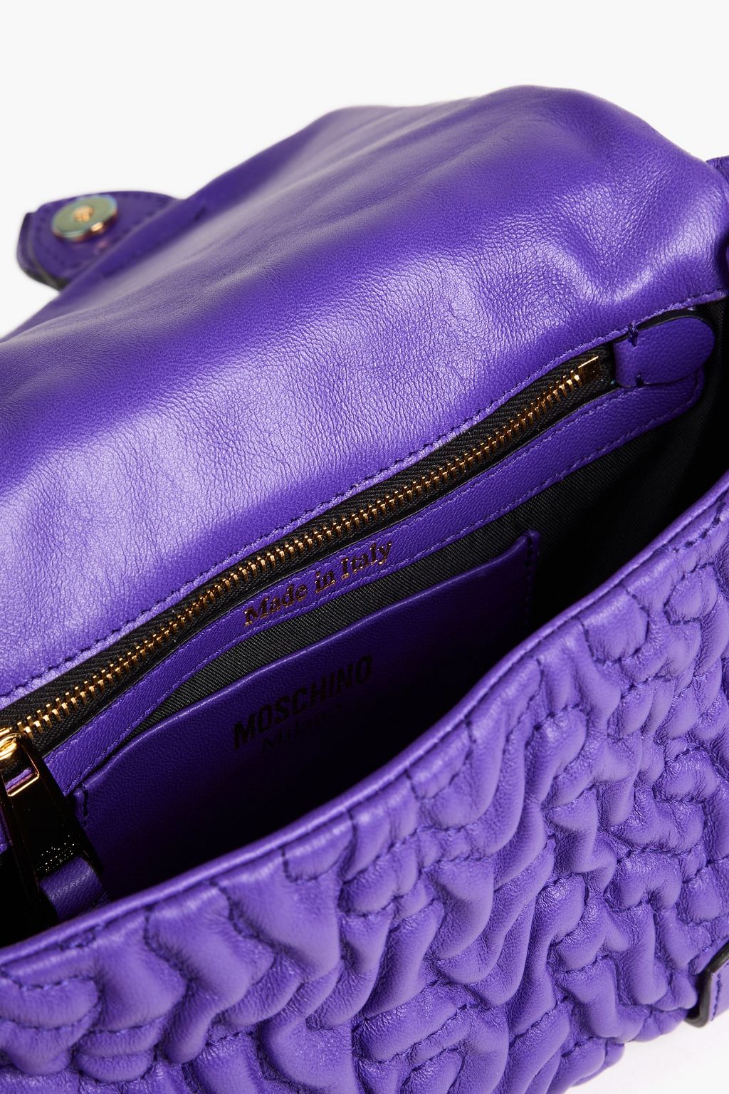 MOSCHINO حقيبة كروس بودي من الجلد بتصميم مبطّن ومزينة بإبزيم