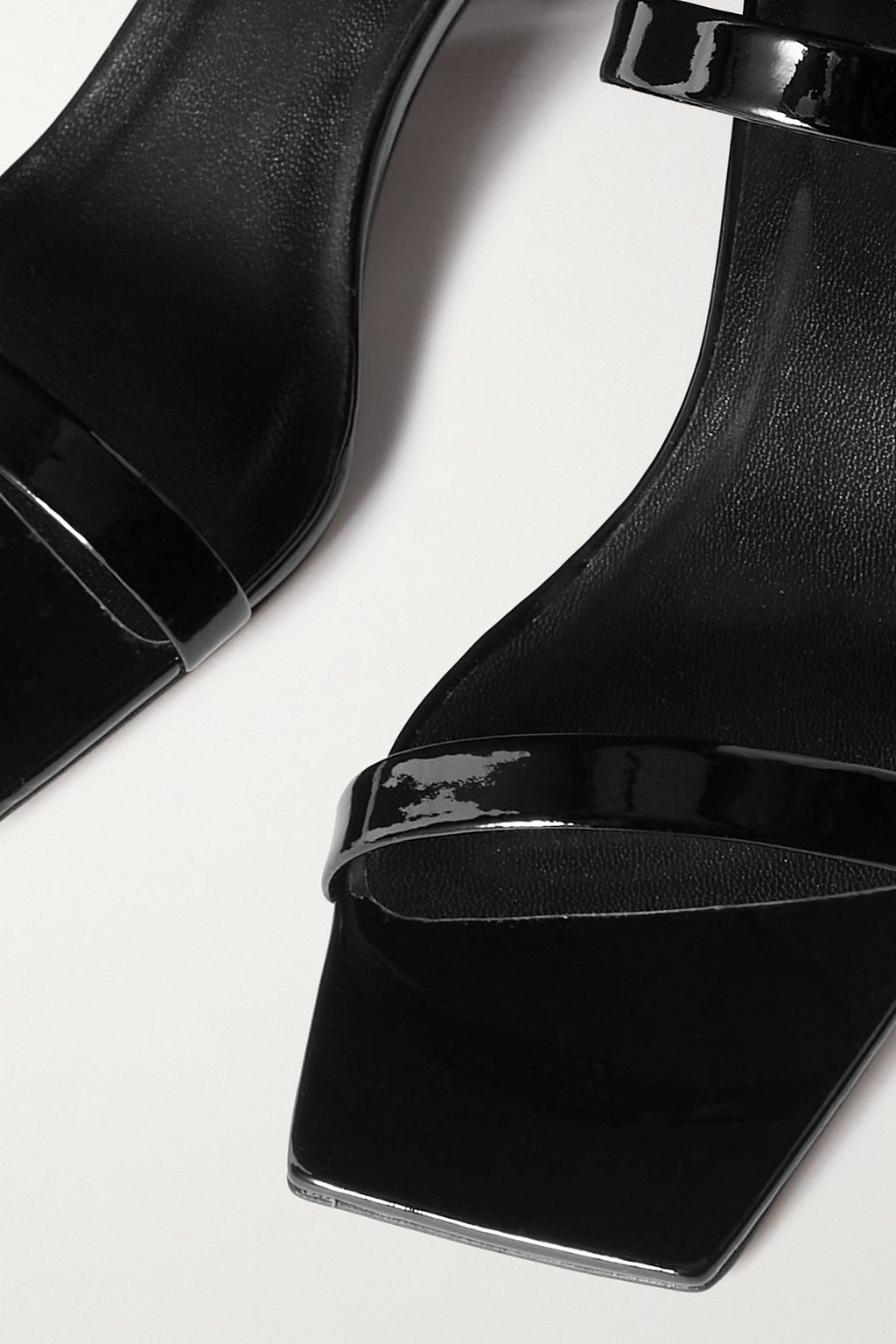 新品】BY FAR Tanya Black Suede/サンダル ブラック