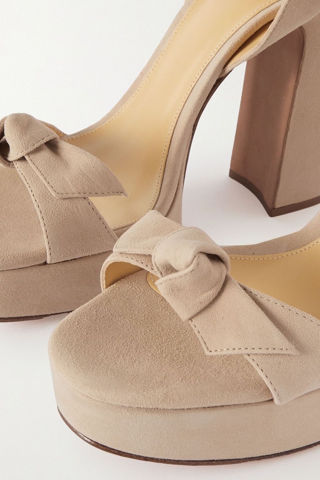 ALEXANDRE BIRMAN 클라리타 커브 리본 장식 스웨이드 플랫폼 샌들