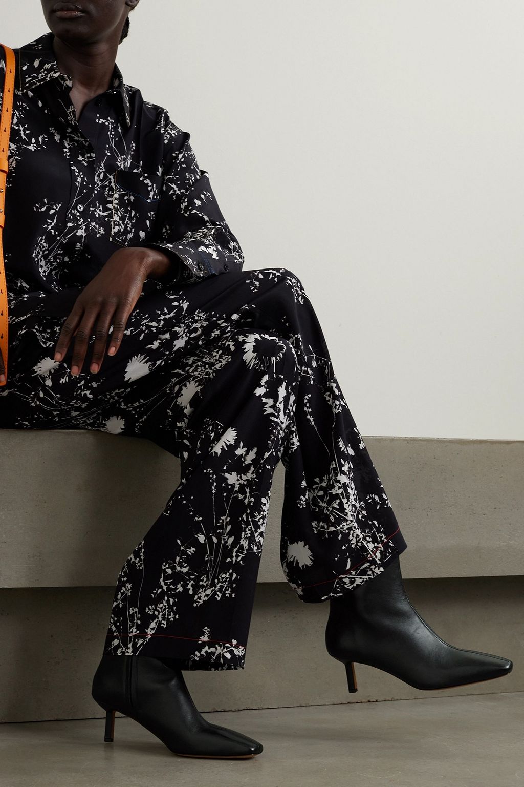 3.1 PHILLIP LIM بوت Nell بطول الكاحل من الجلد
