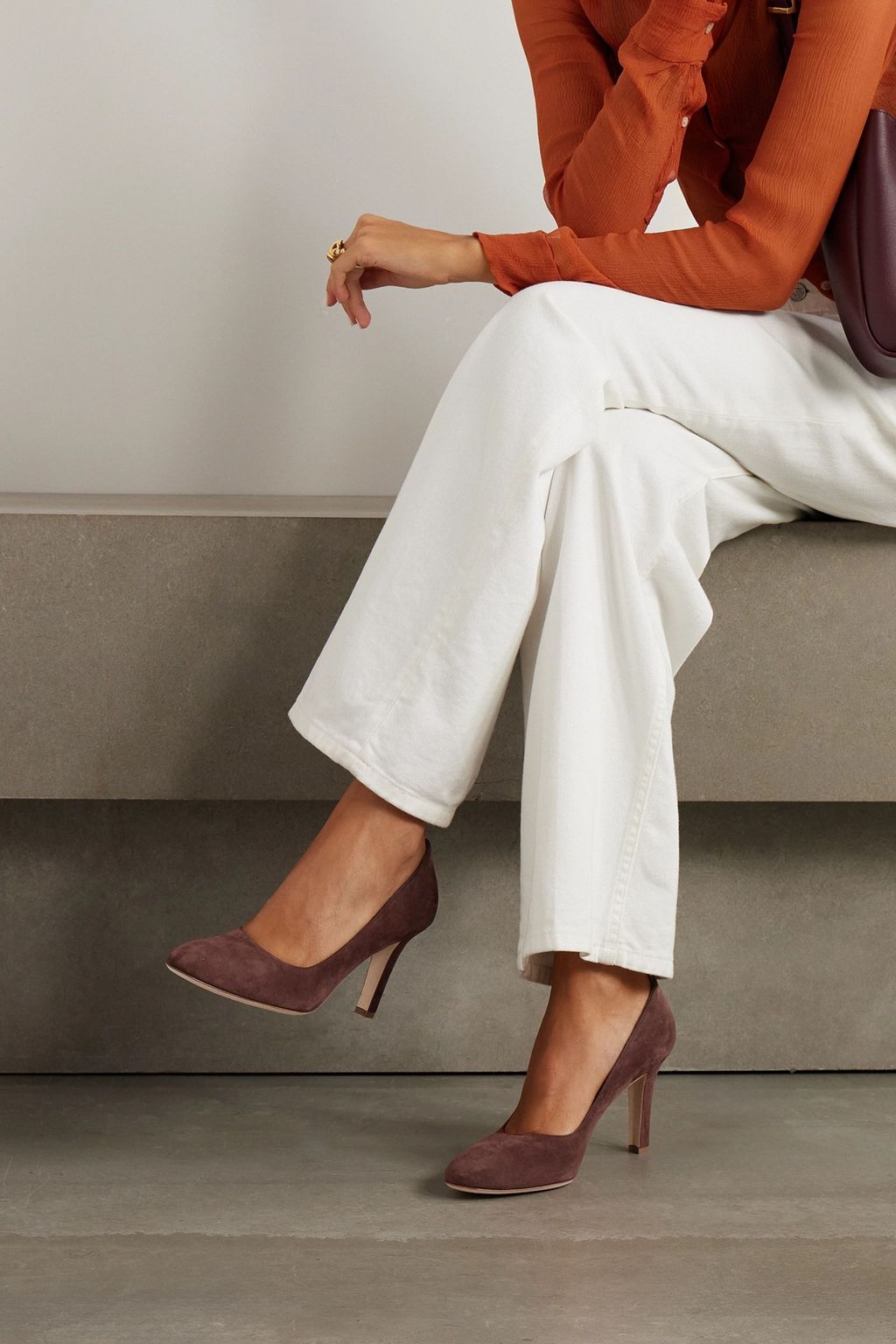 MANOLO BLAHNIK Verin 90 suede pumps