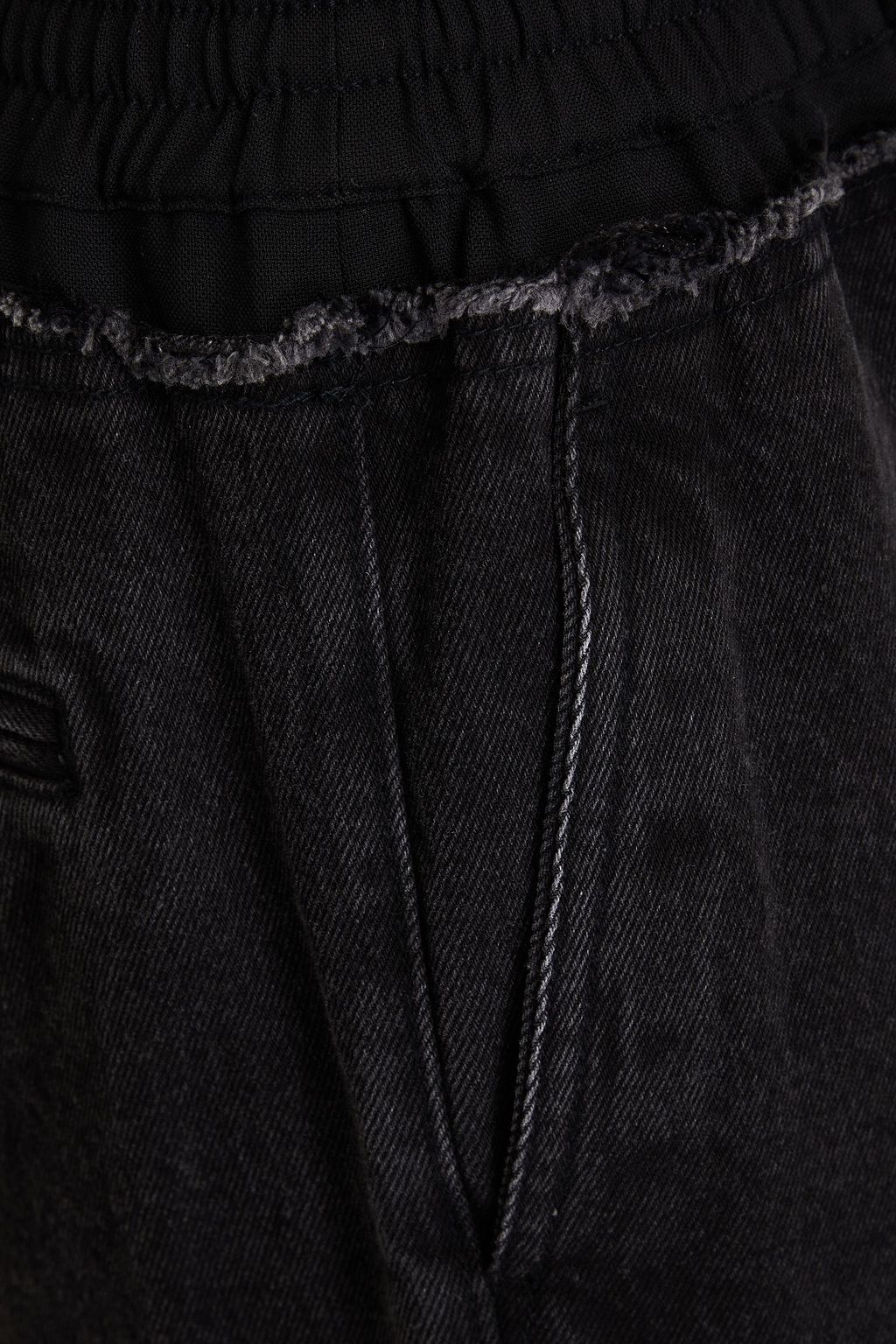 3.1 PHILLIP LIM جينز بأرجل مستقيمة وخصر عالٍ بحواف منسّلة