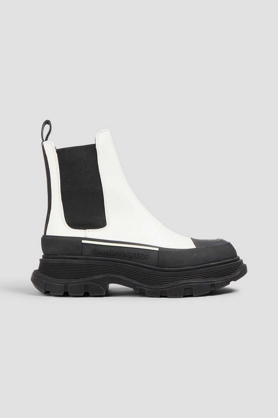Alexander Mcqueen Tread Slick Leather Chelsea Boots In White