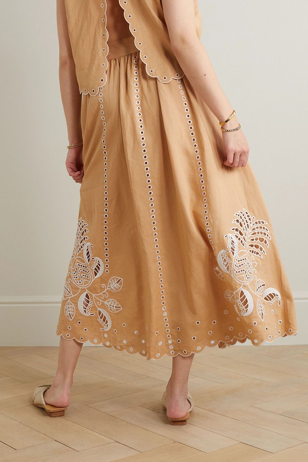FARM RIO Richelieu gathered broderie anglaise linen-blend midi skirt