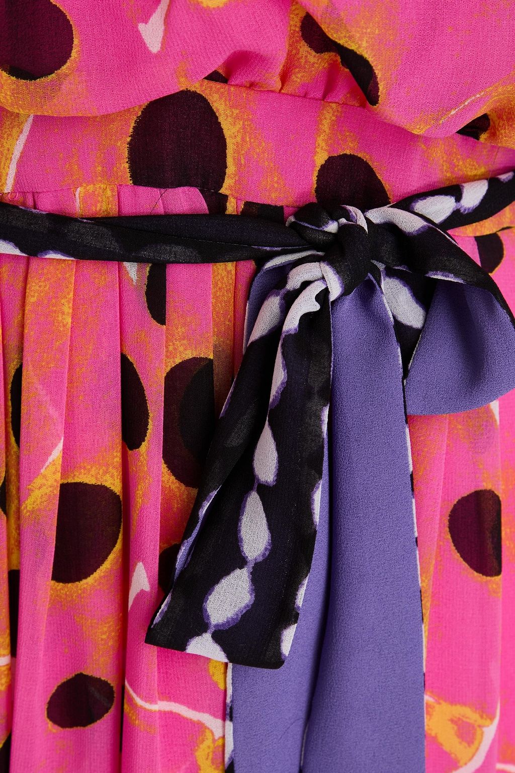 DIANE VON FURSTENBERG فستان "ميريام" طويل من الشيفون مزين بطبعات وكسرات