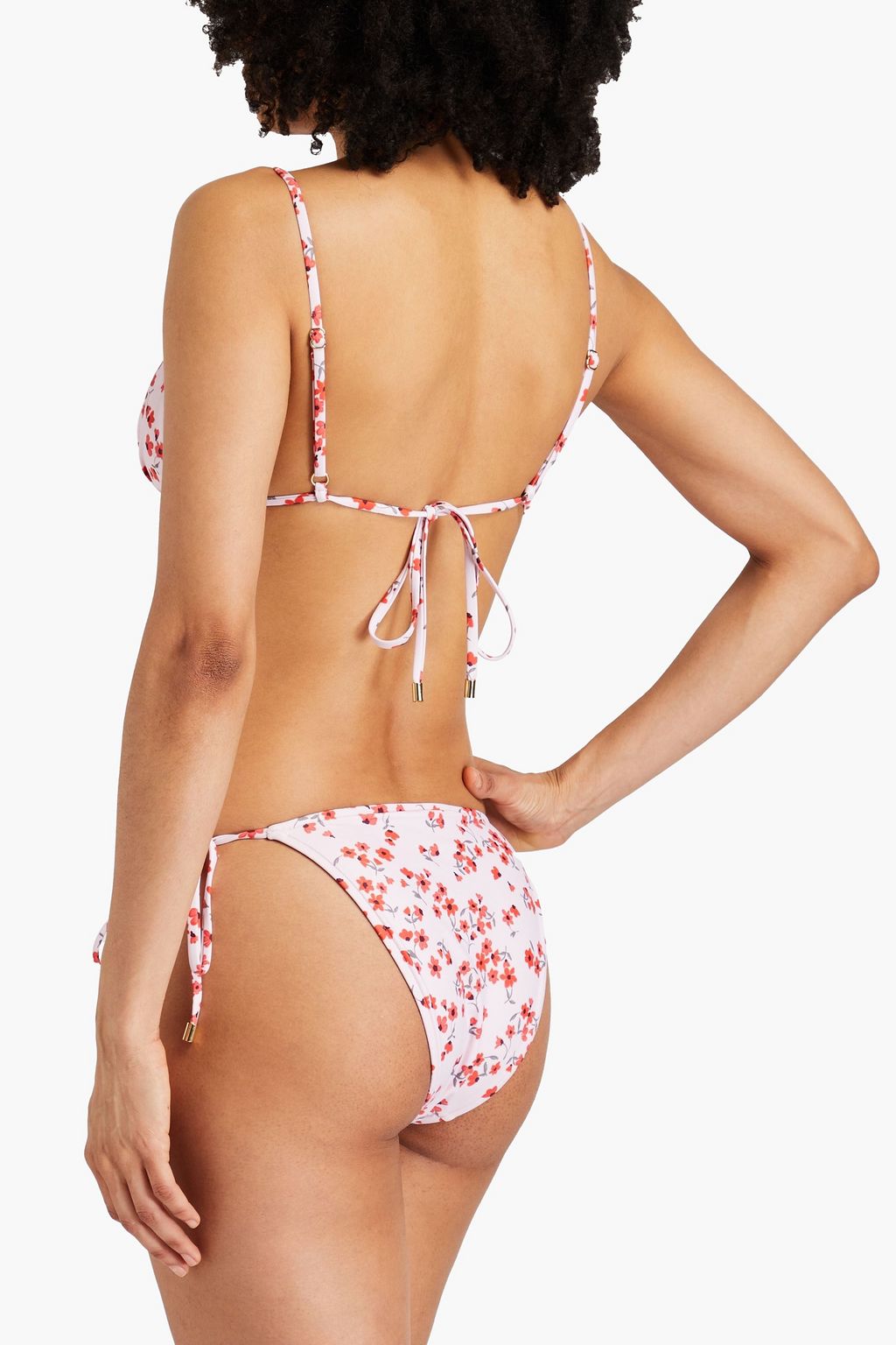 PEONY SWIMWEAR قطعة بيكيني علوية بقصة مثّلثة الشكل من قماش ECONYL المطّاطي بثنيات وبطبعة الأزهار