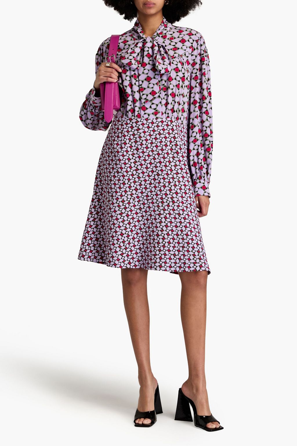 DIANE VON FURSTENBERG Alcina pussy-bow printed crepe dress