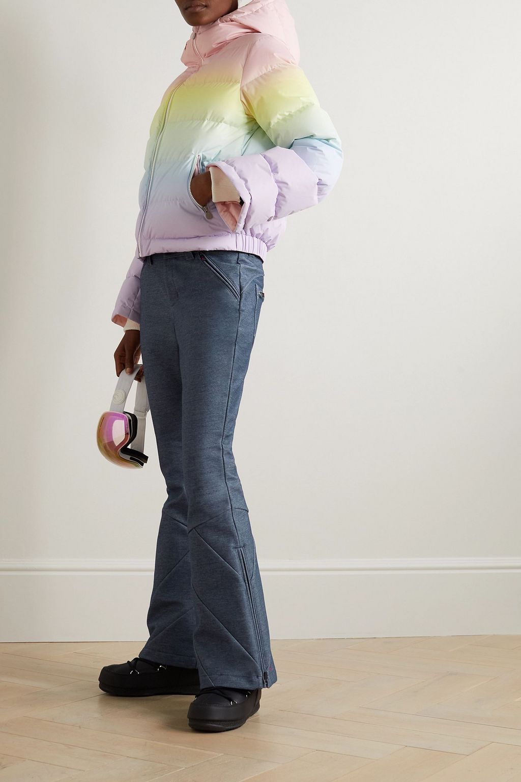 PERFECT MOMENT Arctic paneled embroidered flared ski pants