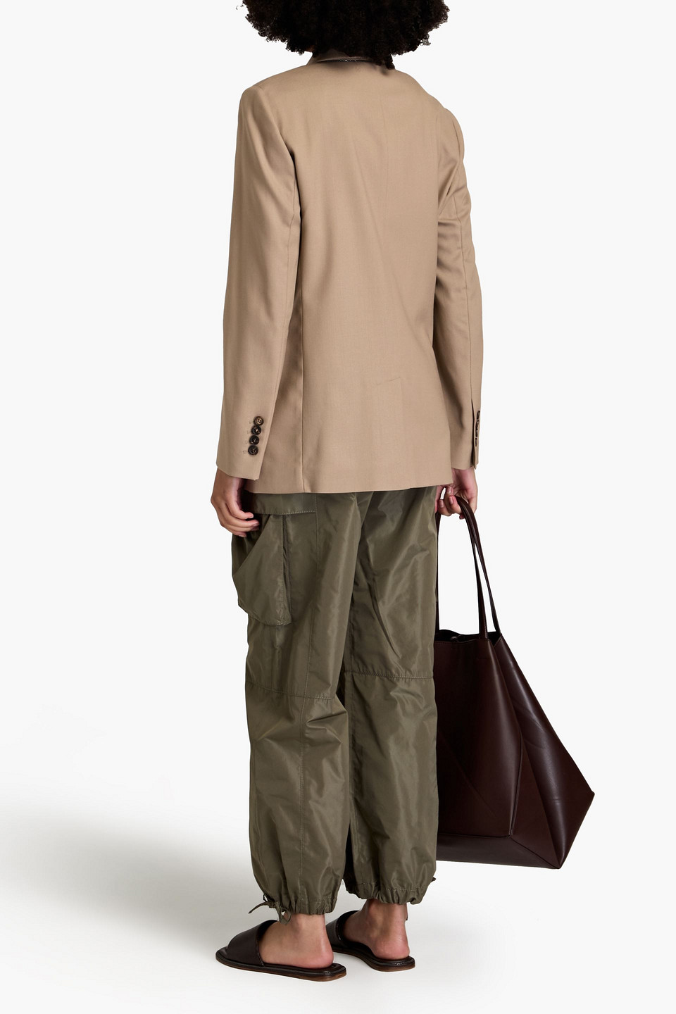 Brunello Cucinelli Bead-embellished Grain De Poudre Wool Blazer In Neutral