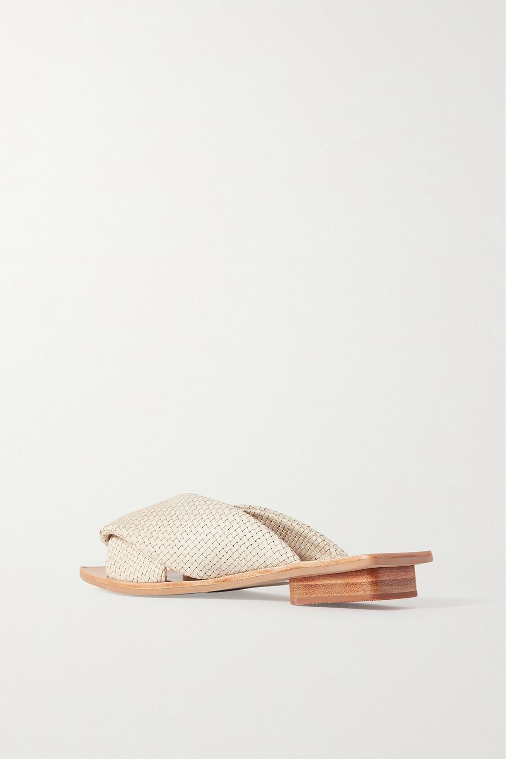 ST. AGNI Woven leather slides