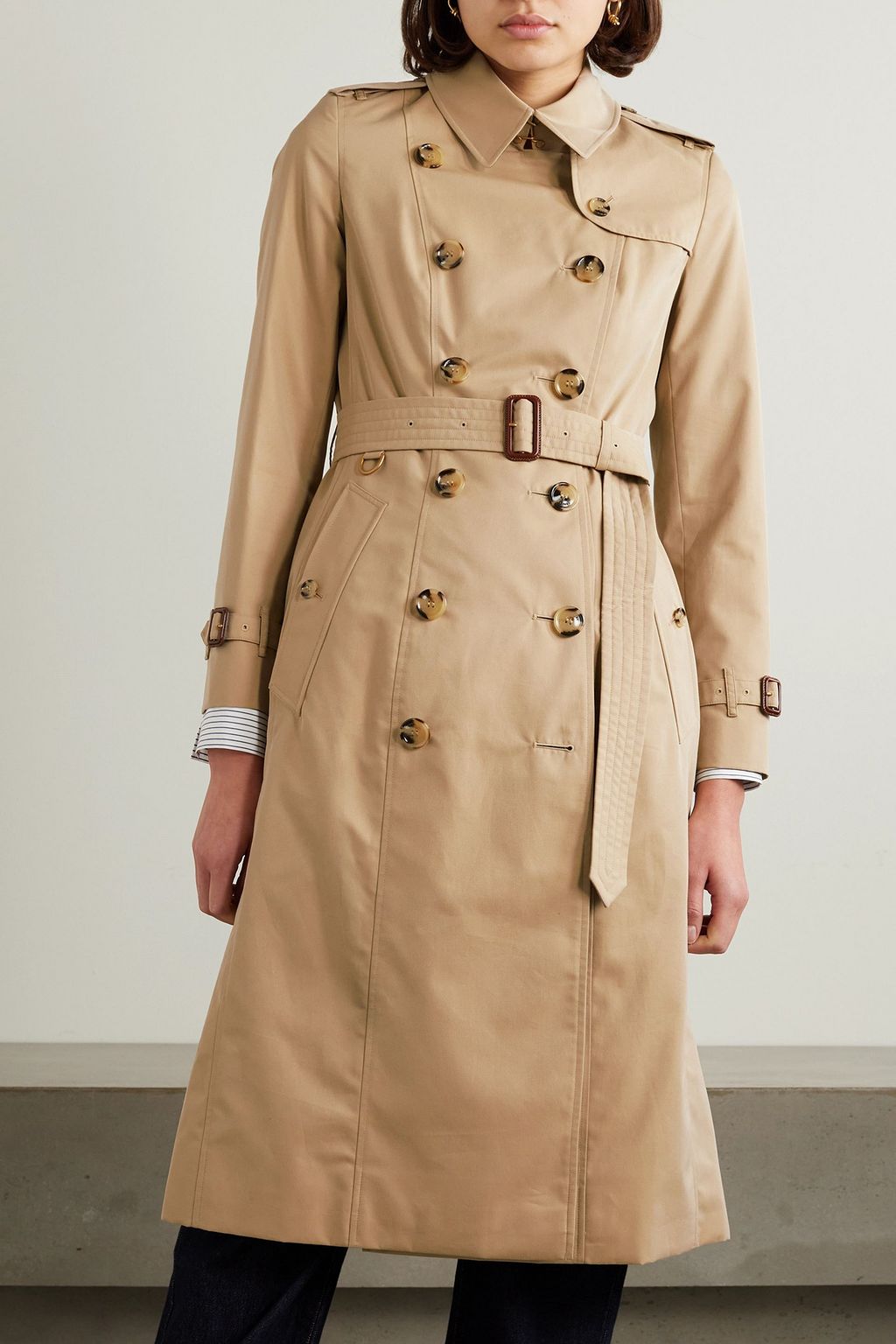 BURBERRY معطف ترنش The Chelsea طويل من قطن جبردين