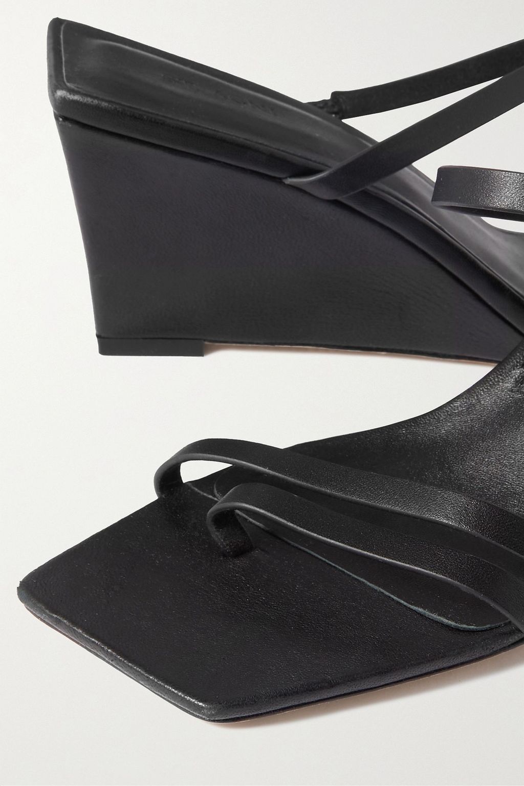 ST. AGNI Leather wedge sandals
