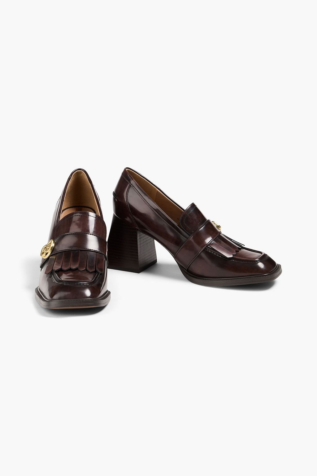 SAM EDELMAN حذاء بامب من الجلد الصناعي مزين بسلسلة