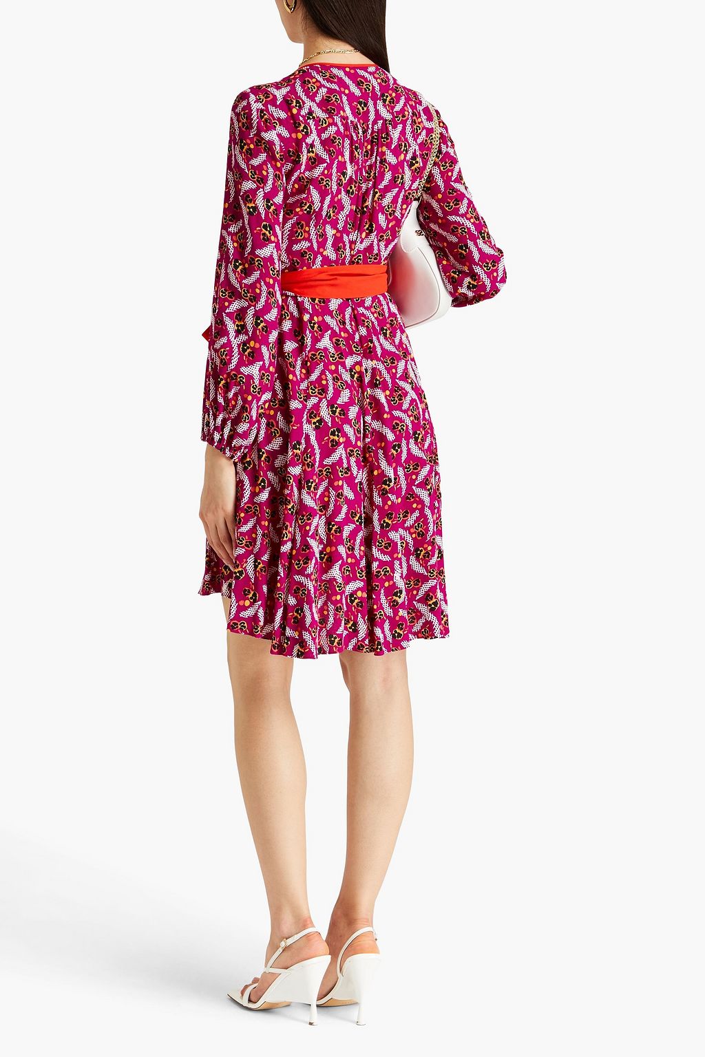 DIANE VON FURSTENBERG فستان Linsey قصير من الكريب بتصميم الرداء ومزين بطبعات