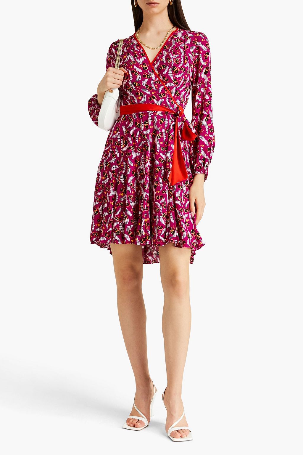 DIANE VON FURSTENBERG فستان Linsey قصير من الكريب بتصميم الرداء ومزين بطبعات