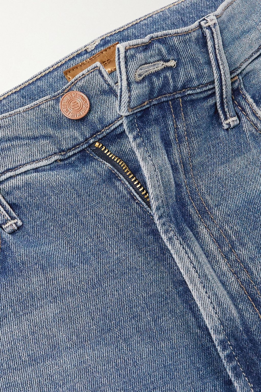 MOTHER بنطال جينز The Hustler بخصرٍ عالٍ وأرجل قصيرة وحواف واسعة