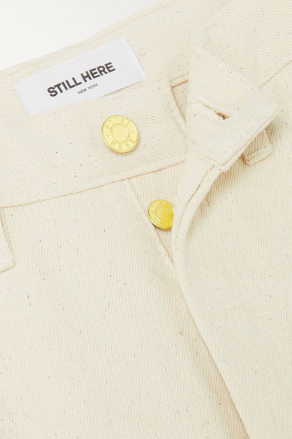 STILL HERE جينز Blue Ridge بأرجل مستقيمة وخصر مرتفع وحواف من الكروشيه وتصميم مطرّز
